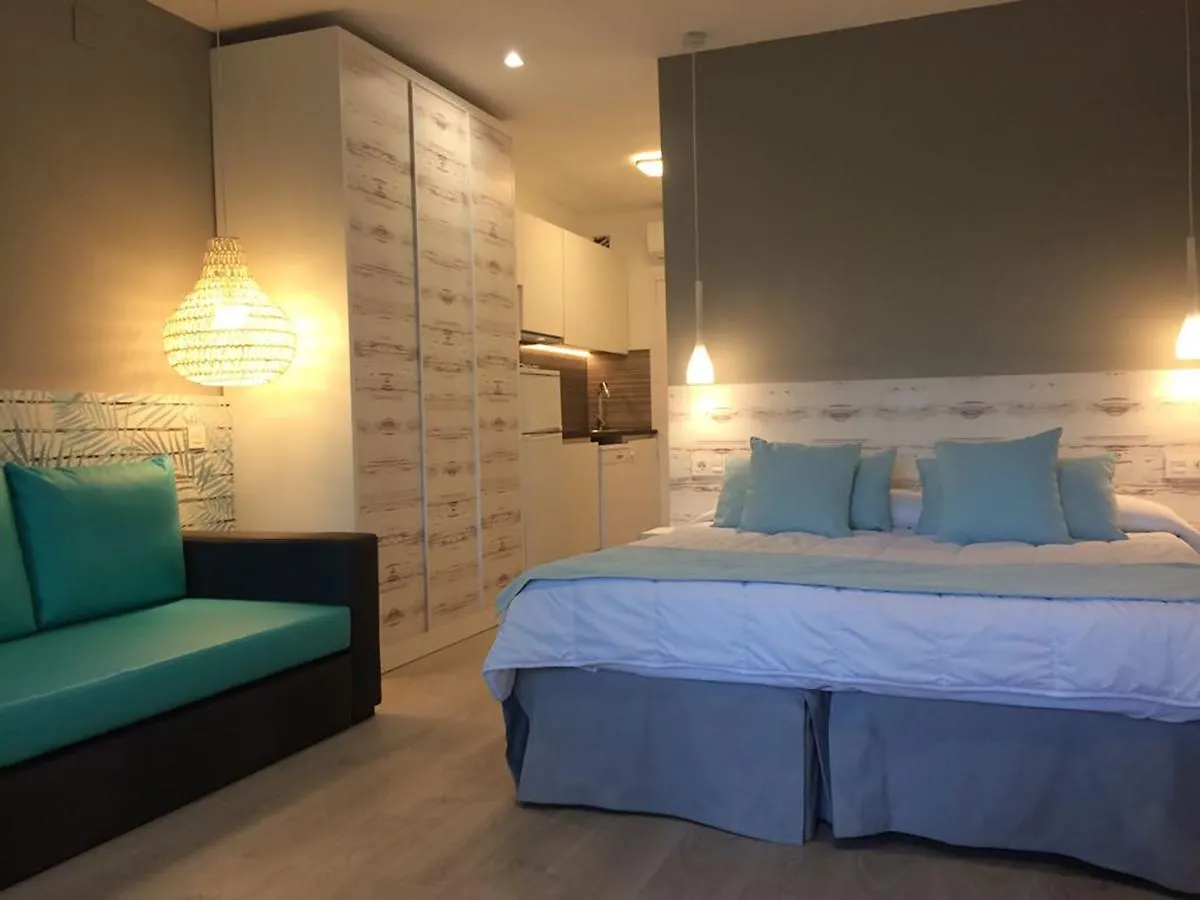 Hotel Alannia Els Prats Mont-roig del Camp 3*,
